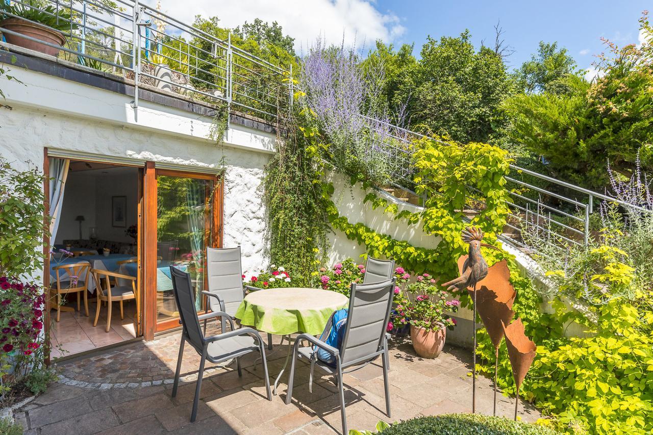 Gaestehaus Anita Gailingen Exteriör bild