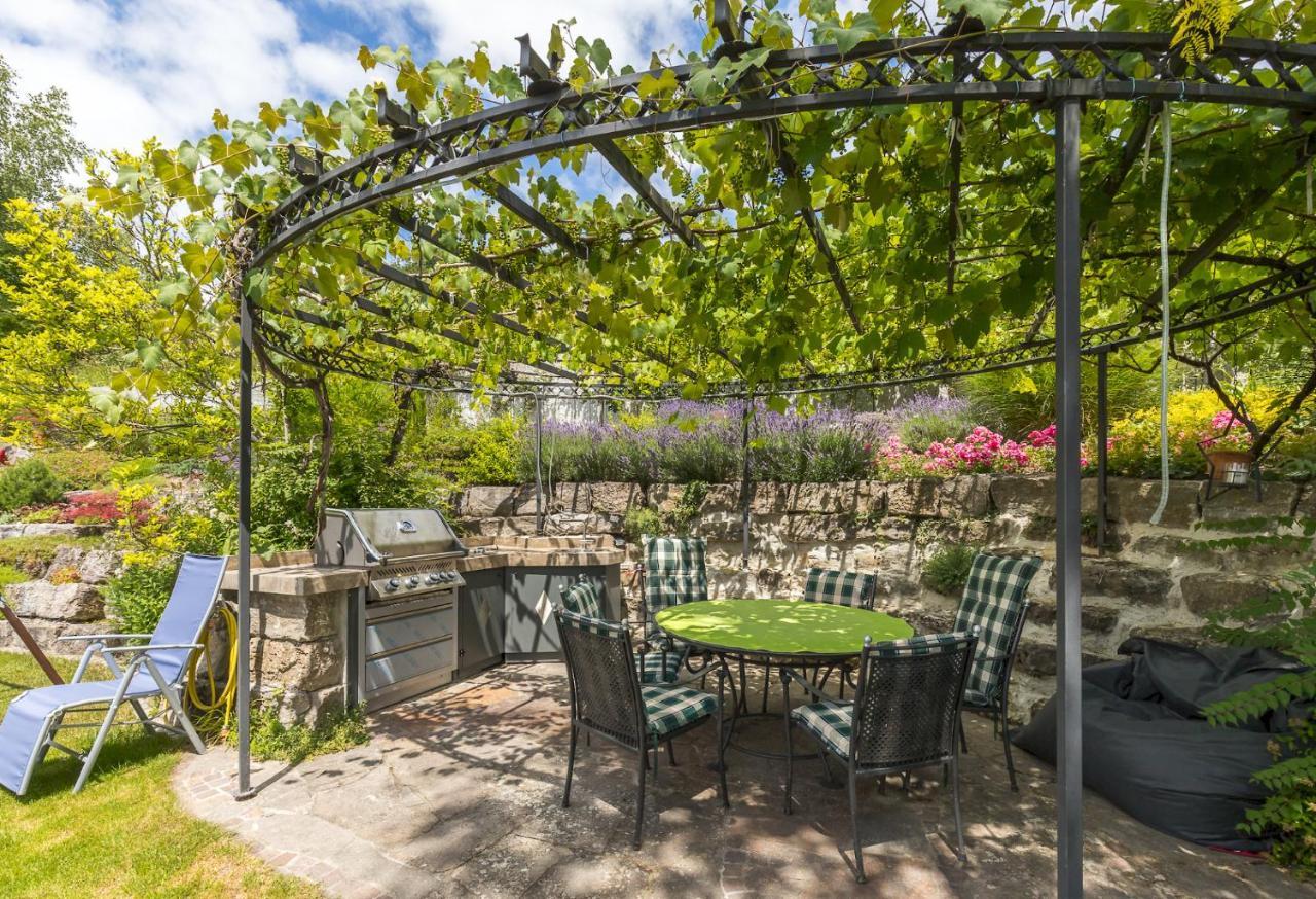 Gaestehaus Anita Gailingen Exteriör bild