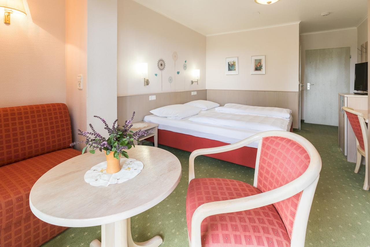 Gaestehaus Anita Gailingen Exteriör bild